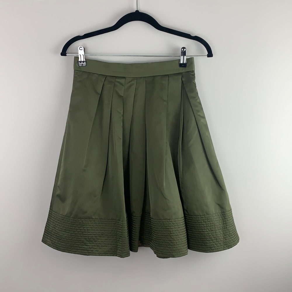 Banana Republic Pleated Skater Skirt Olive Size 2